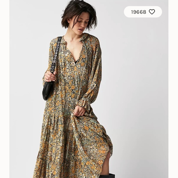 Free People Dresses & Skirts - Free People Feeling Groovy Maxi dress